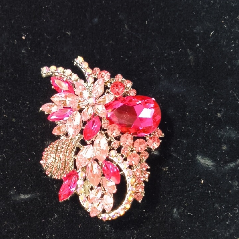 Glamorous Pink Crystal Brooch